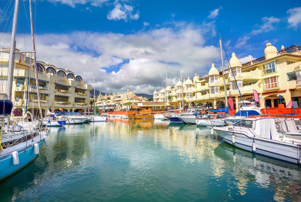 Minerva Paradise Benalmádena Buitenkant foto